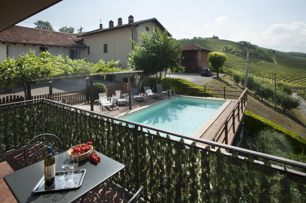 Ada Nada Agriturismo Villa Treiso Exterior photo